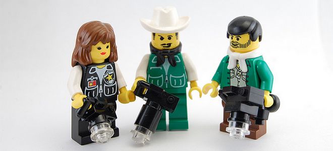 LEGO Photographers by turkguy19, on Flickr - https://www.flickr.com/photos/turkguy19/1018420551