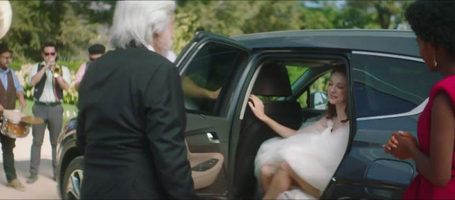 Una diversidad de familias se sube a bordo de esta inclusiva campaña de Hyundai