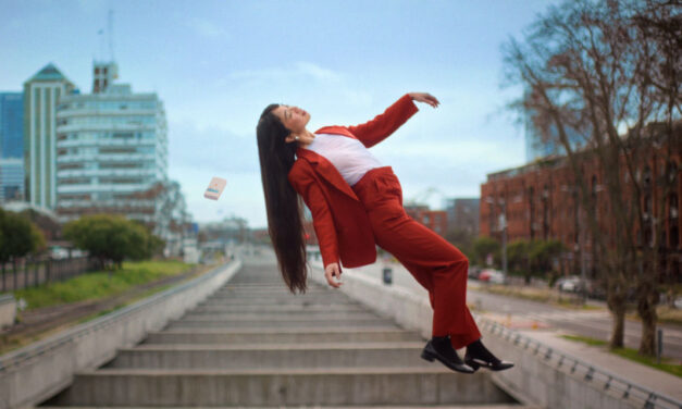 La Roche-Posay estrena "Tan liviano como el aire", una campaña digital protagonizada por Natalie Pérez